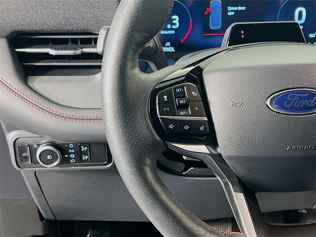 2025 FORD EXPLORER - Image 10