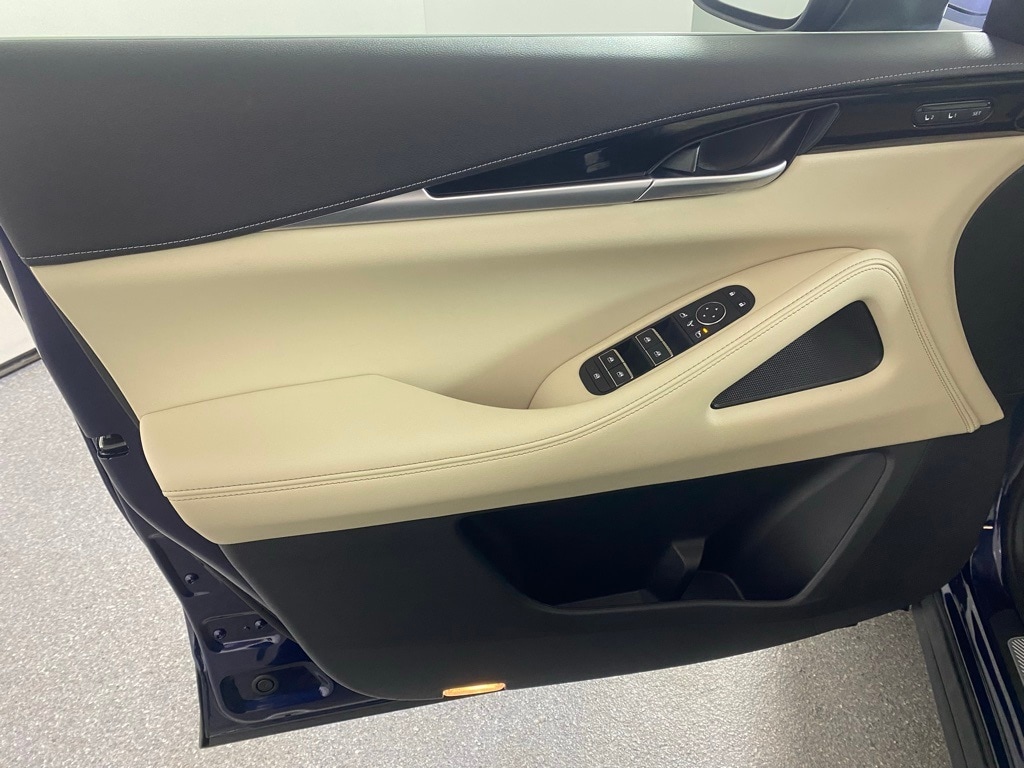 2025 INFINITI QX60 - Image 13