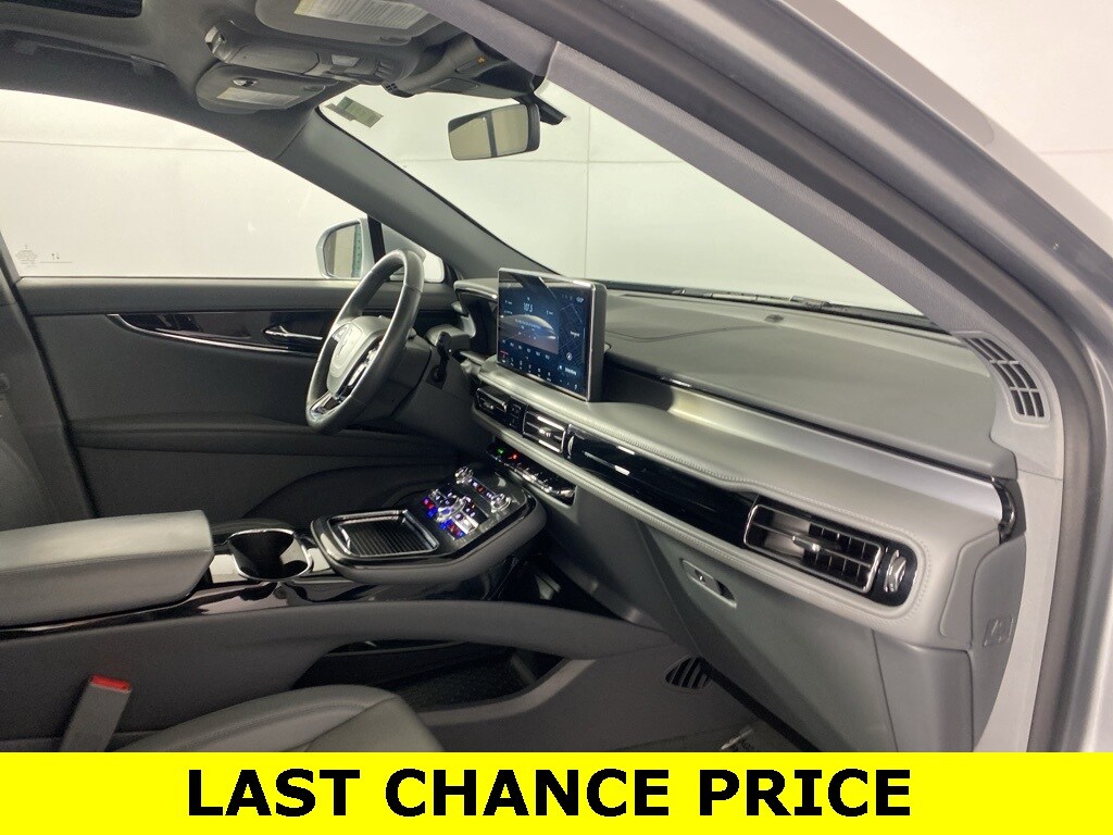 2023 LINCOLN NAUTILUS - Image 29