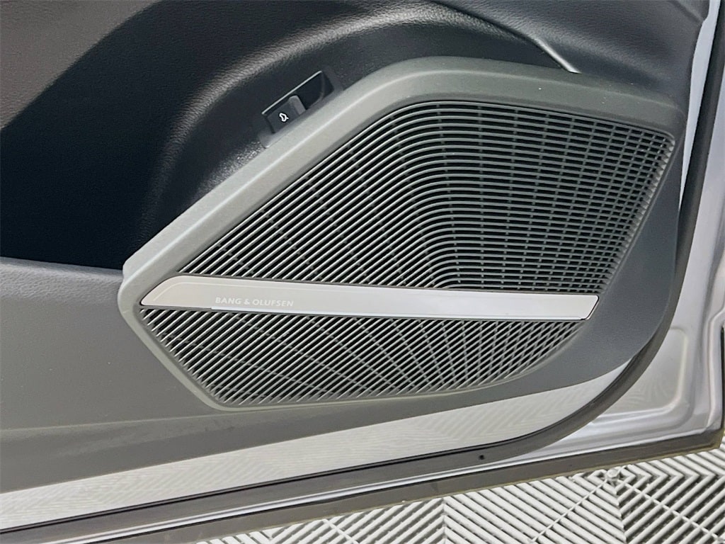 2023 AUDI Q5 - Image 18