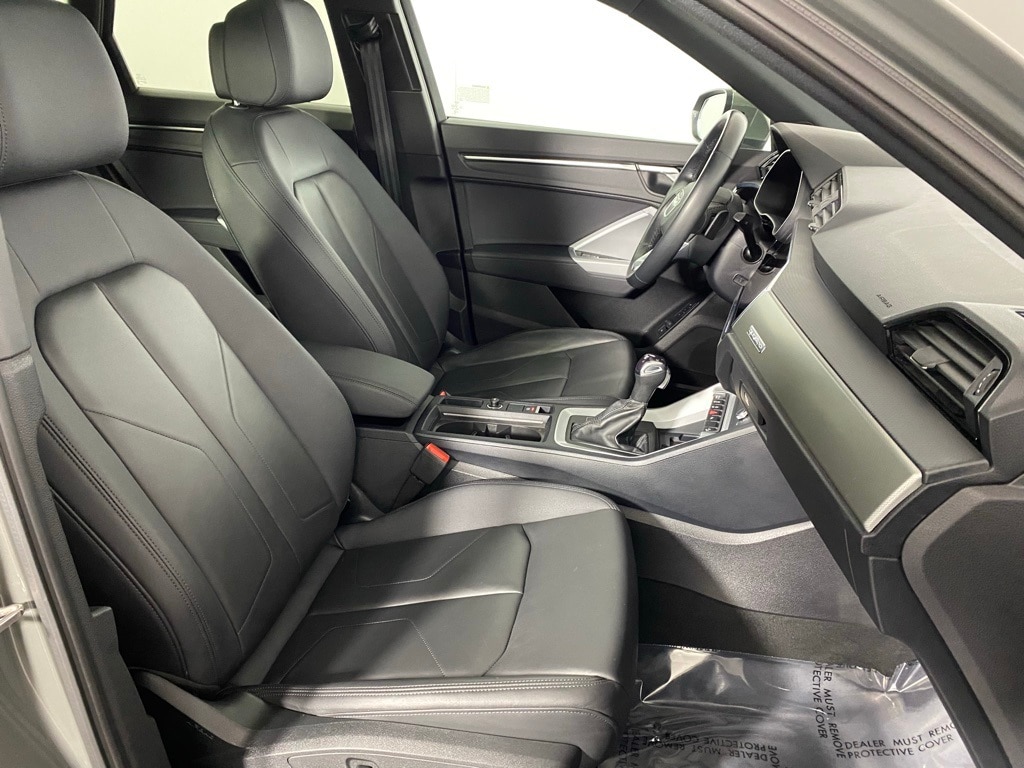 2024 AUDI Q3 - Image 30