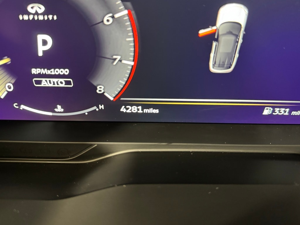 2026 INFINITI QX60 - Image 18