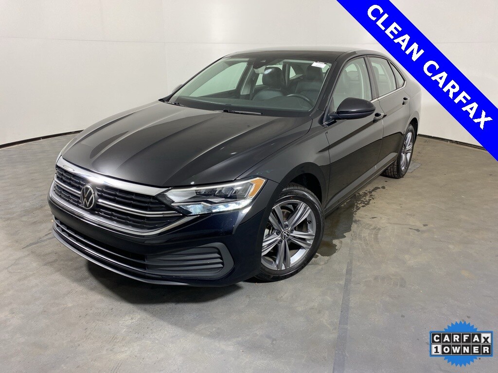 Used 2024 Volkswagen Jetta 1.5T SE Sedan