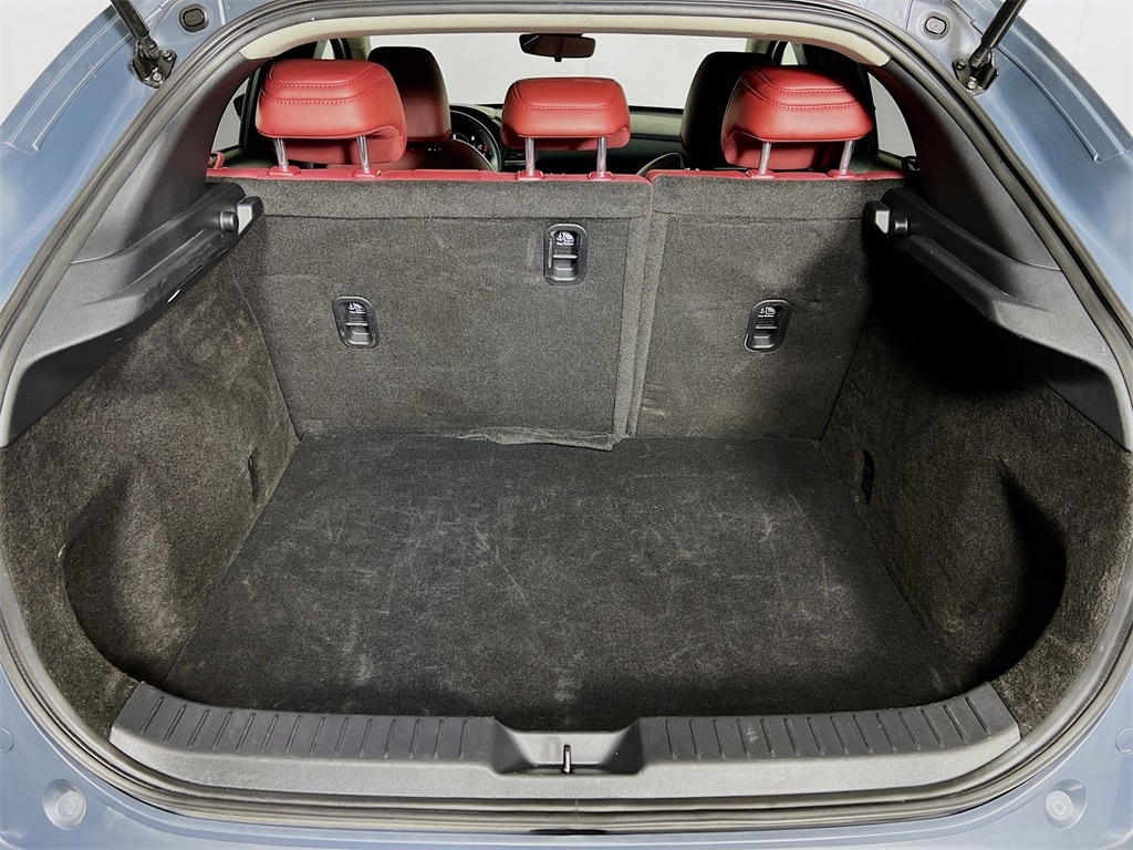 2025 MAZDA CX-30 - Image 25