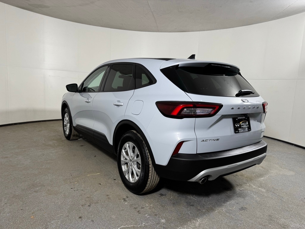 2025 FORD ESCAPE - Image 8