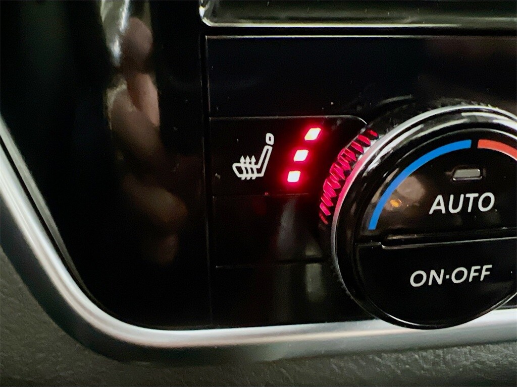 2023 NISSAN ROGUE - Image 19