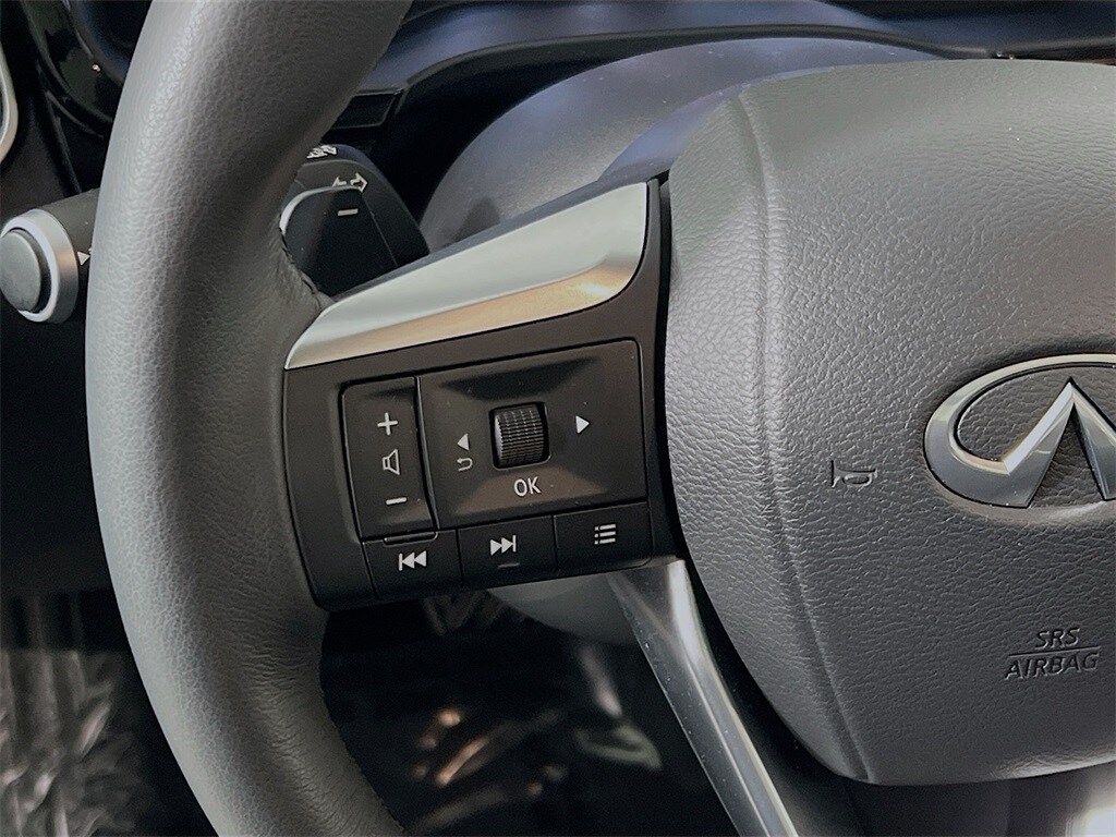 2025 INFINITI QX60 - Image 10