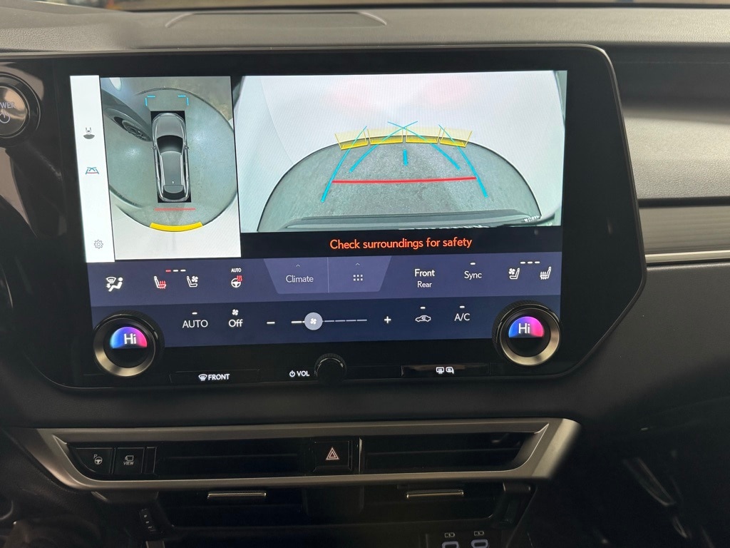 2023 LEXUS RX - Image 24