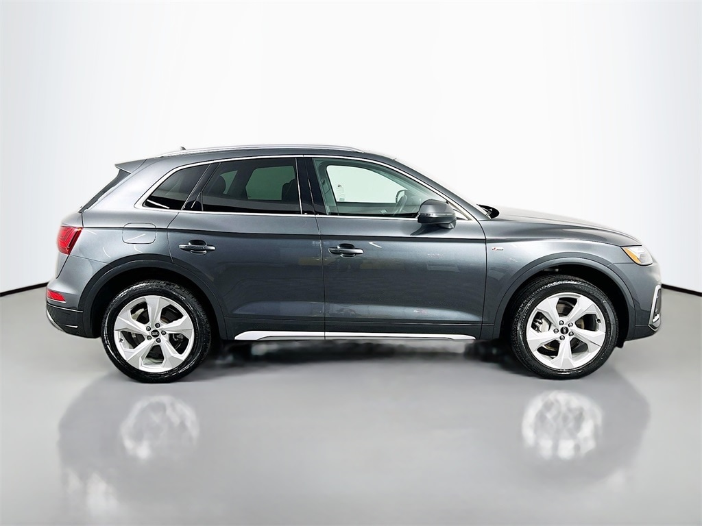 2022 AUDI Q5 - Image 6
