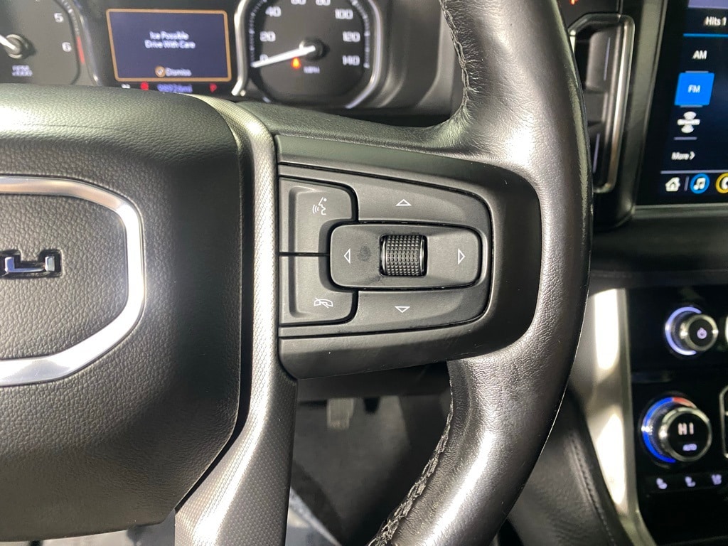 2021 GMC YUKON XL - Image 18