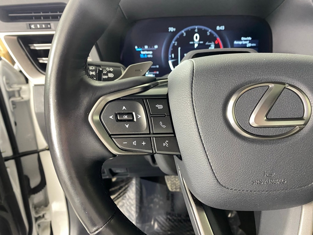 2024 LEXUS GX - Image 12