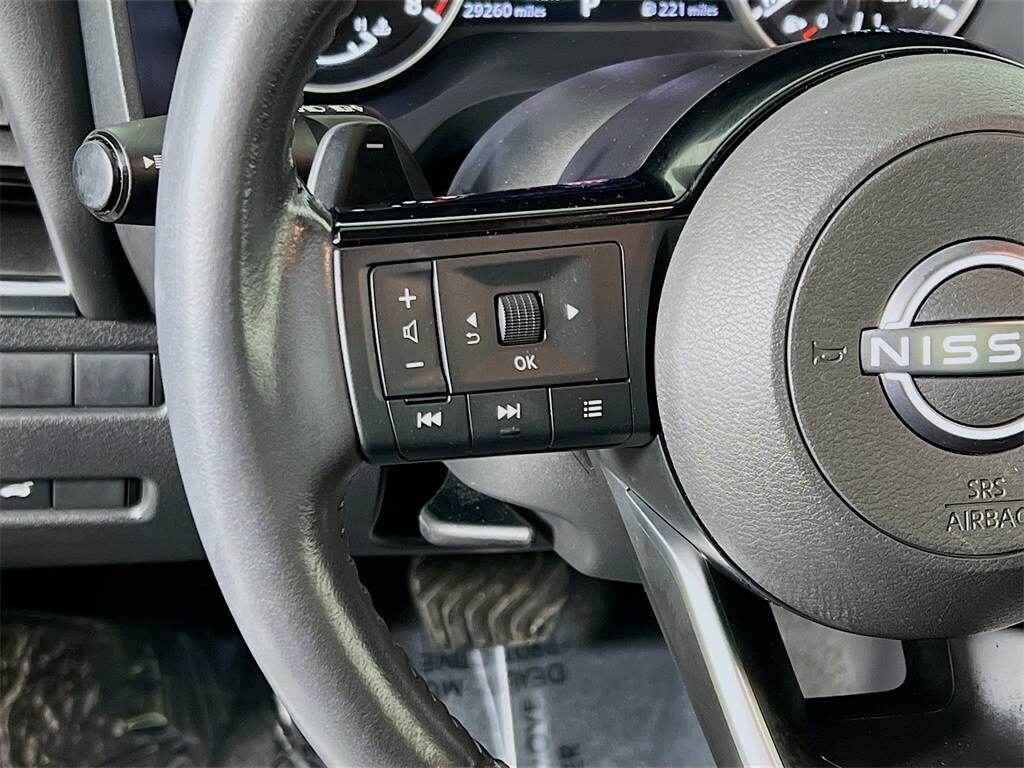 2023 NISSAN ROGUE - Image 10