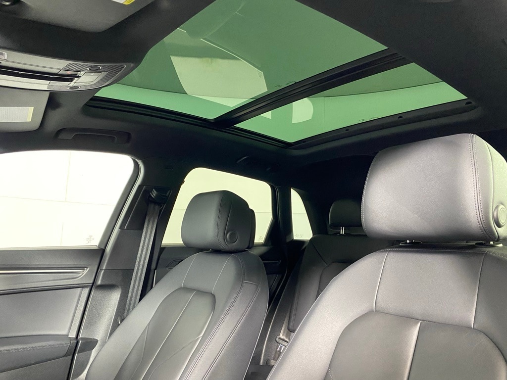 2024 AUDI Q3 - Image 19