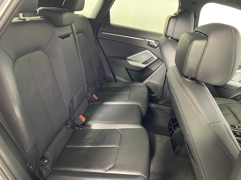 2024 AUDI Q3 - Image 29