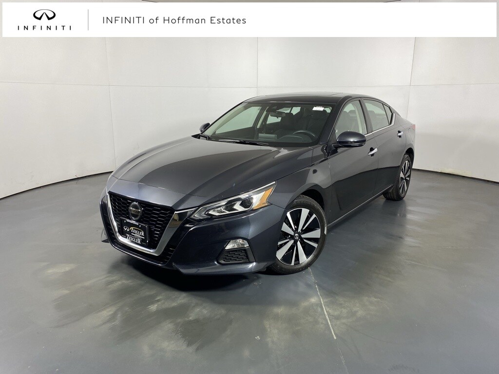 Used 2022 Nissan Altima 2.5 SV Sedan