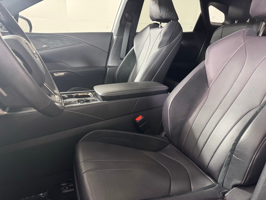 2023 LEXUS RX - Image 20