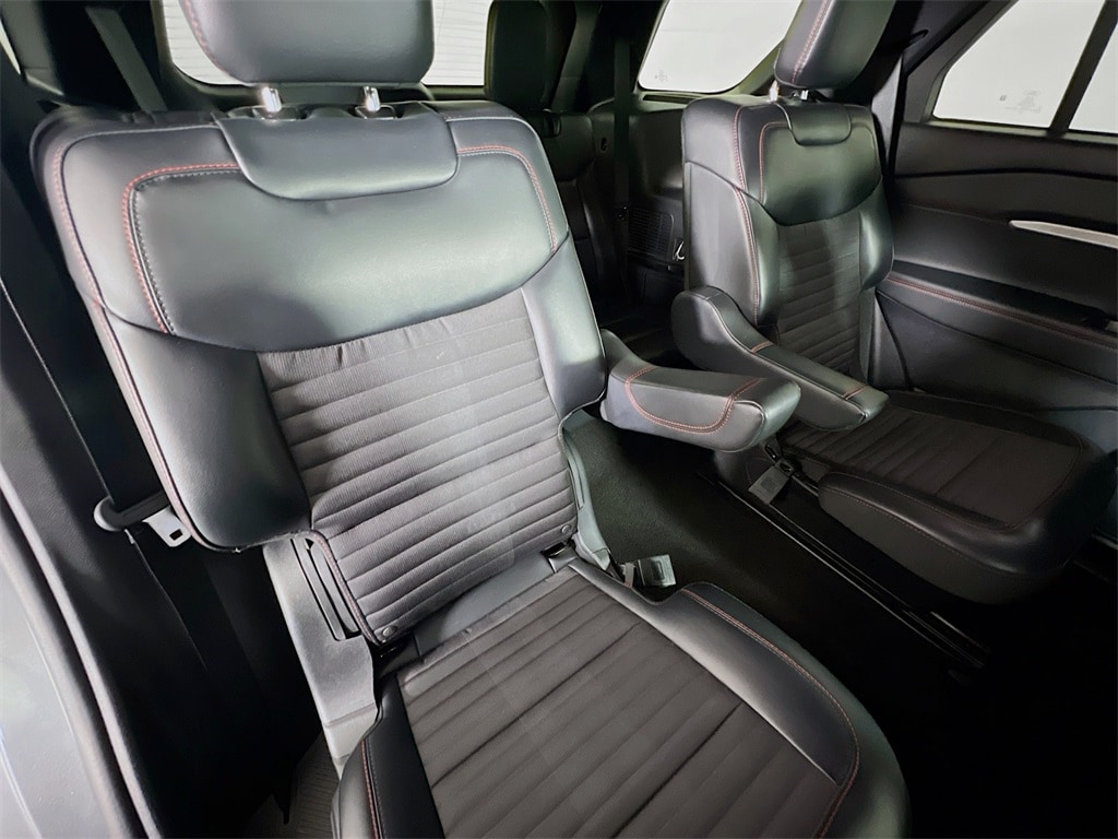 2025 FORD EXPLORER - Image 28