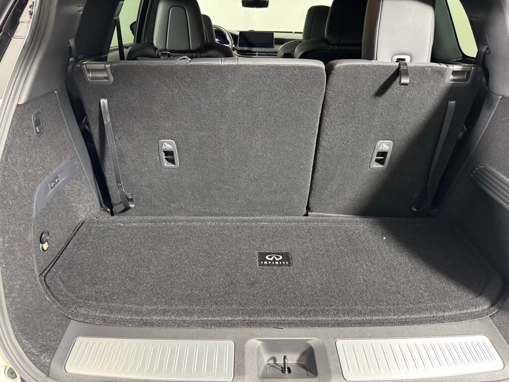 2025 INFINITI QX60 - Image 32