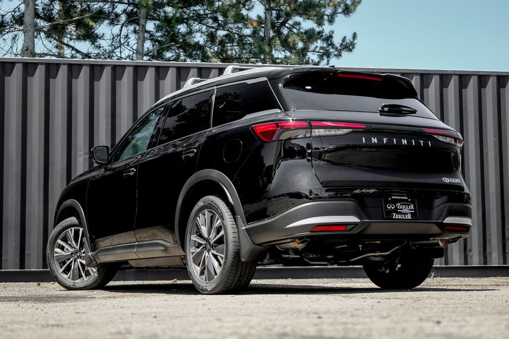 New 2027 INFINITI QX60 LUXE SUV