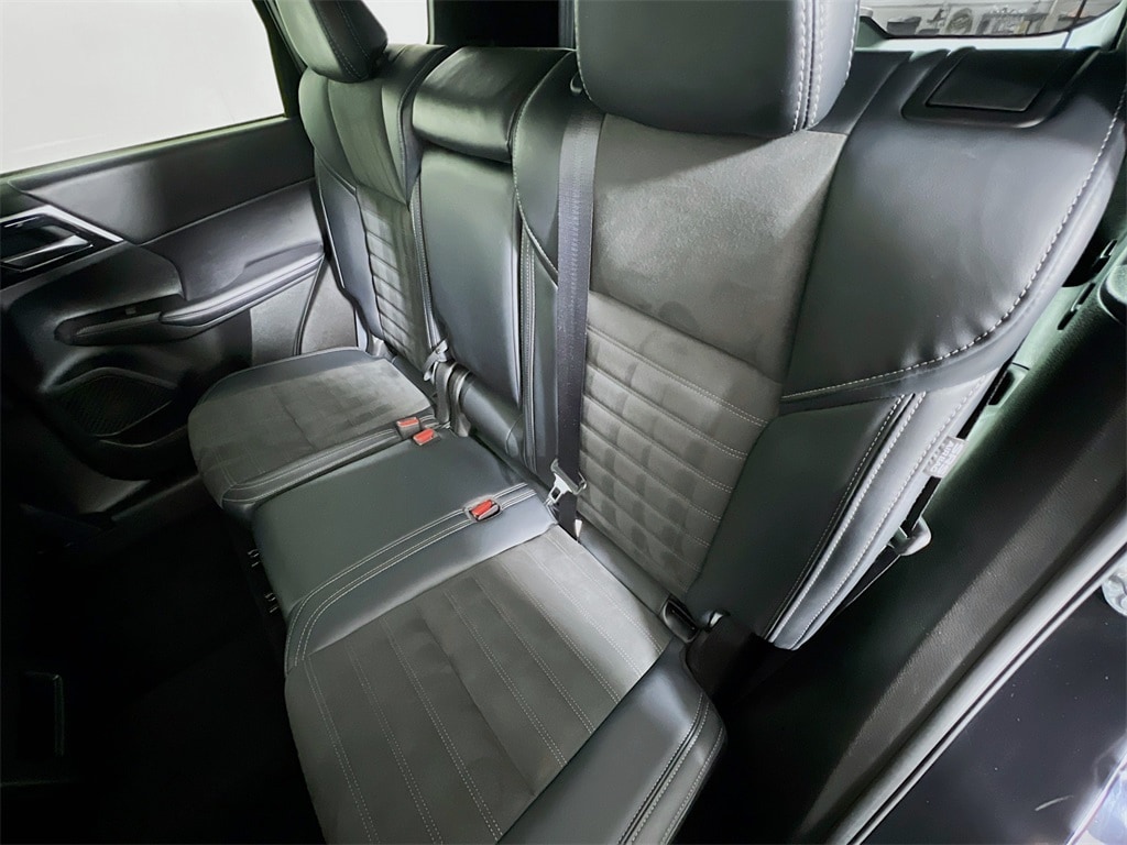 2024 MITSUBISHI OUTLANDER - Image 24