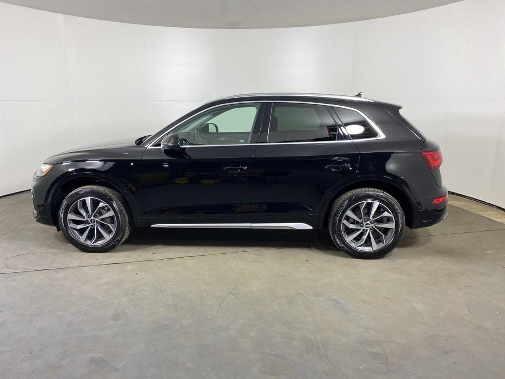 2021 AUDI Q5 - Image 2