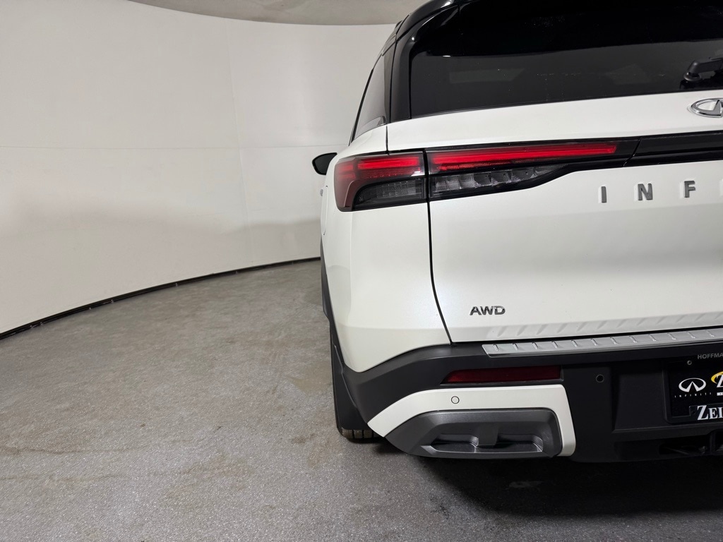 2025 INFINITI QX60 - Image 8