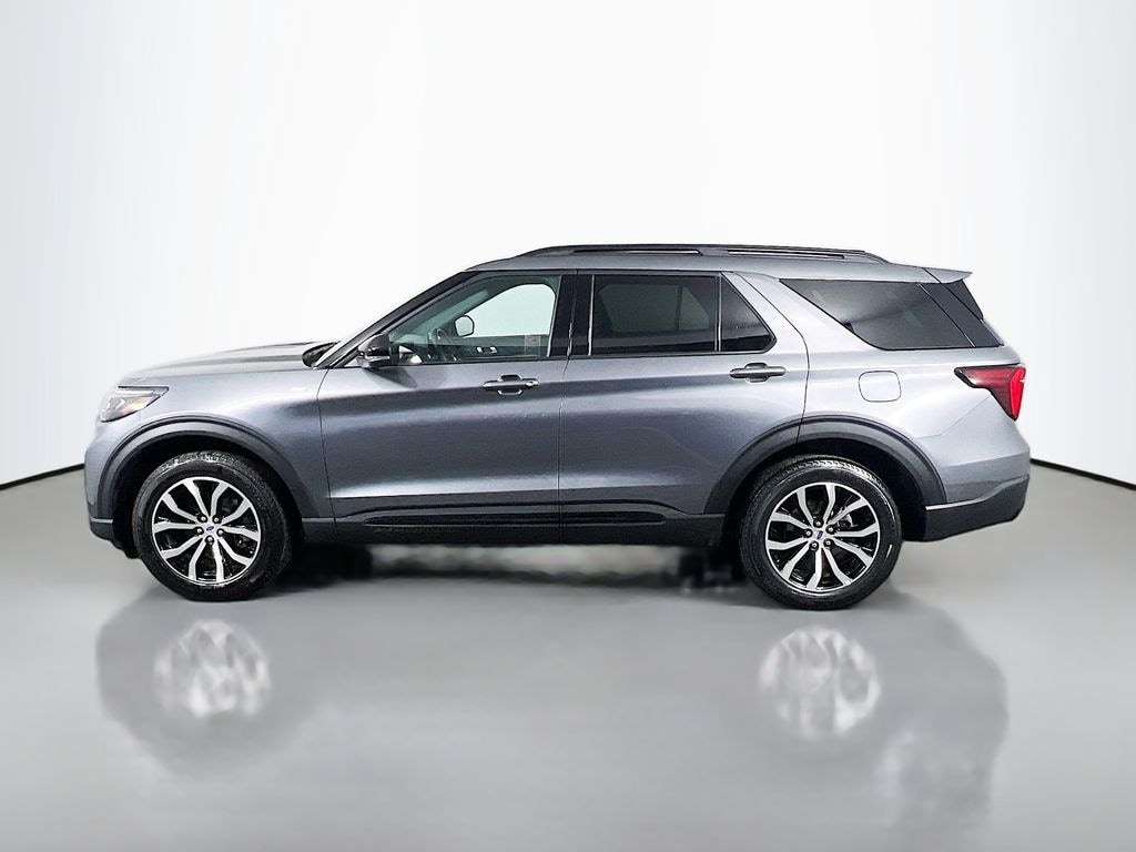 Used 2025 Ford Explorer ST-Line SUV