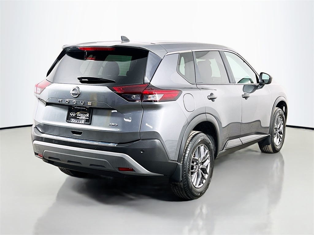 2023 NISSAN ROGUE - Image 5