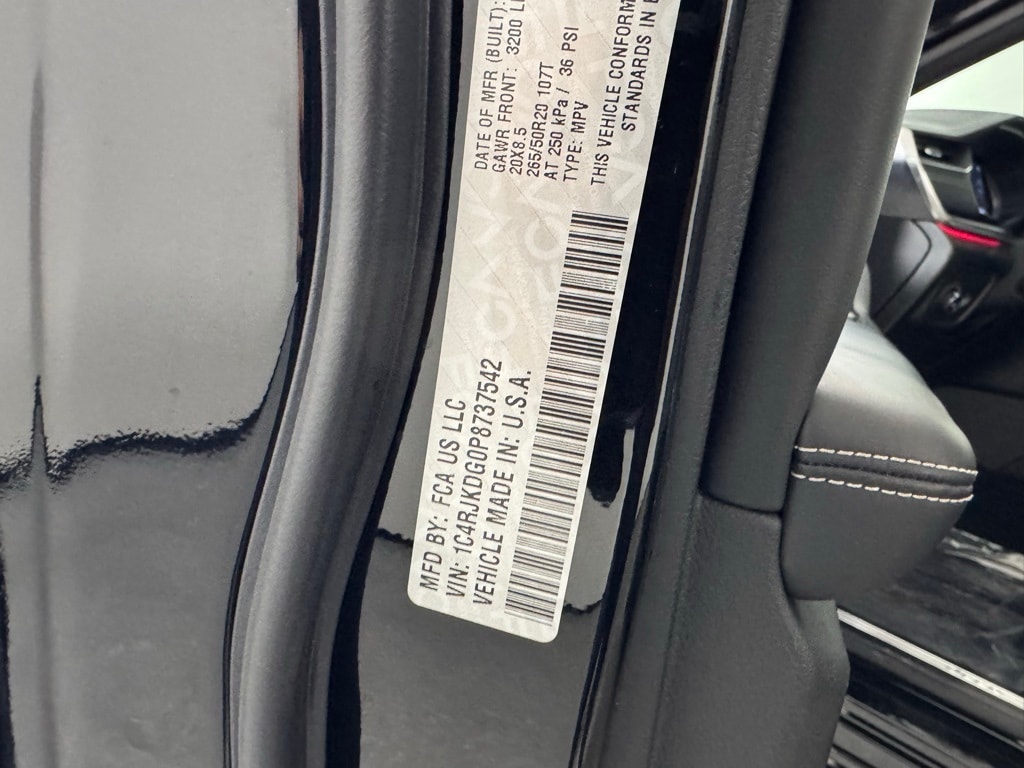 2023 JEEP GRAND CHEROKEE L - Image 40