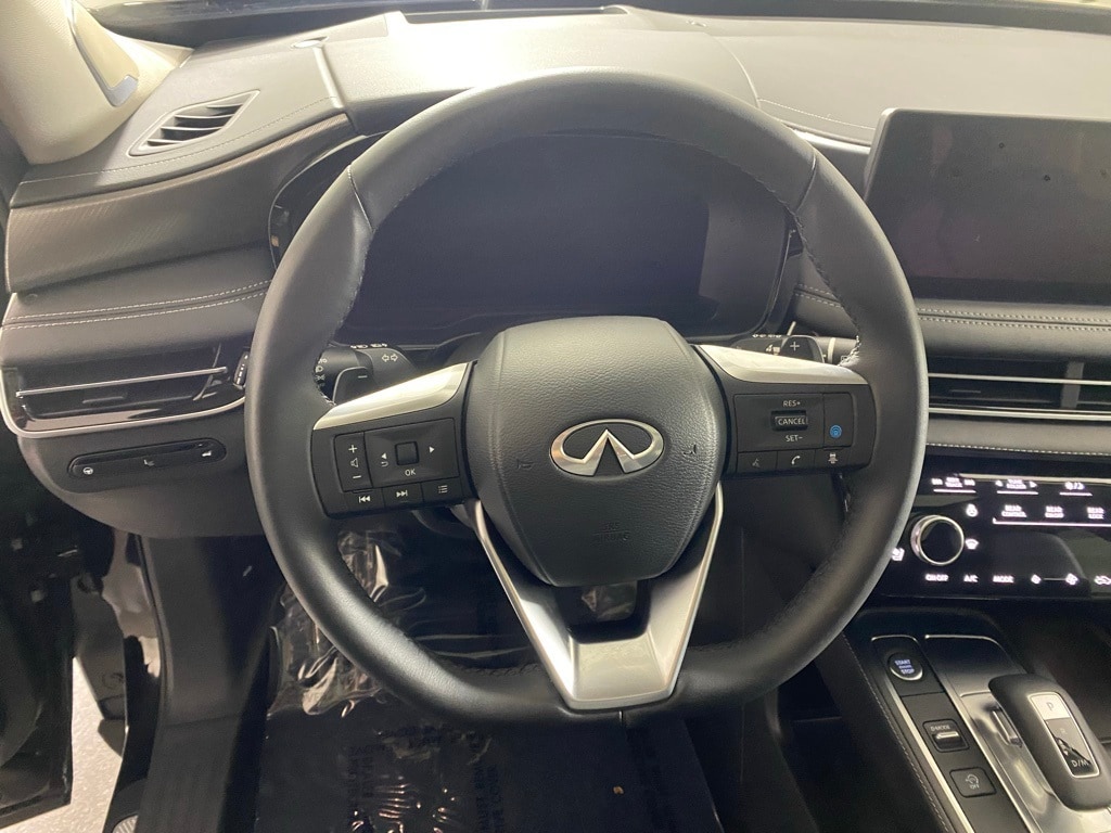 2025 INFINITI QX60 - Image 12