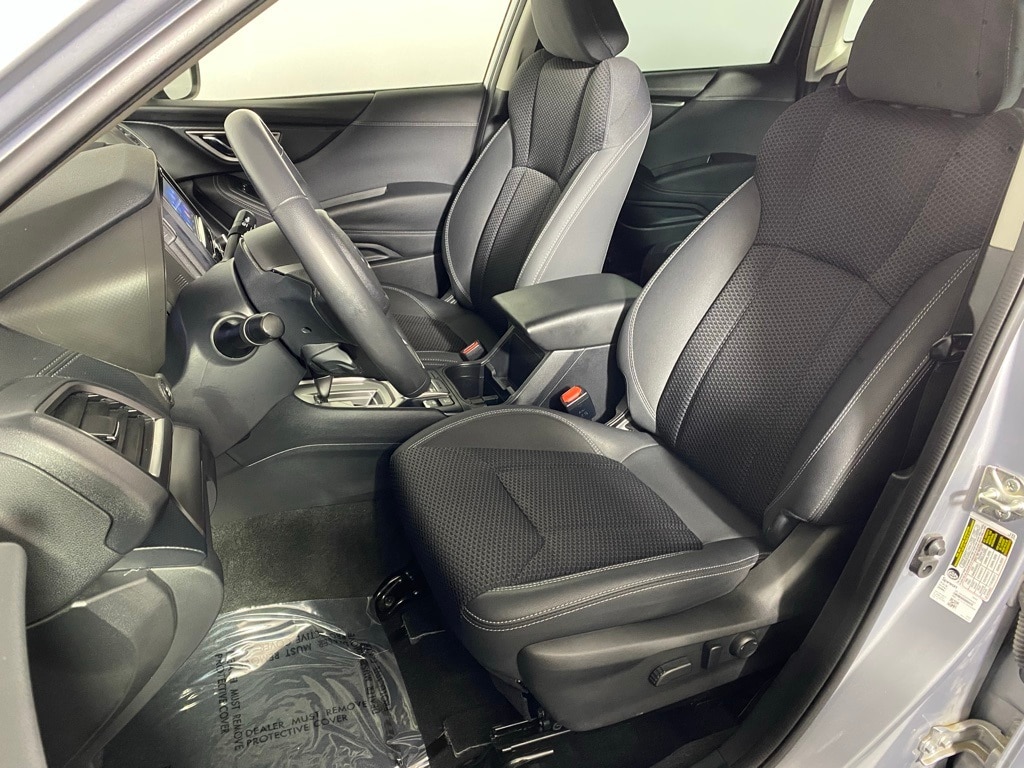 2022 SUBARU FORESTER - Image 21