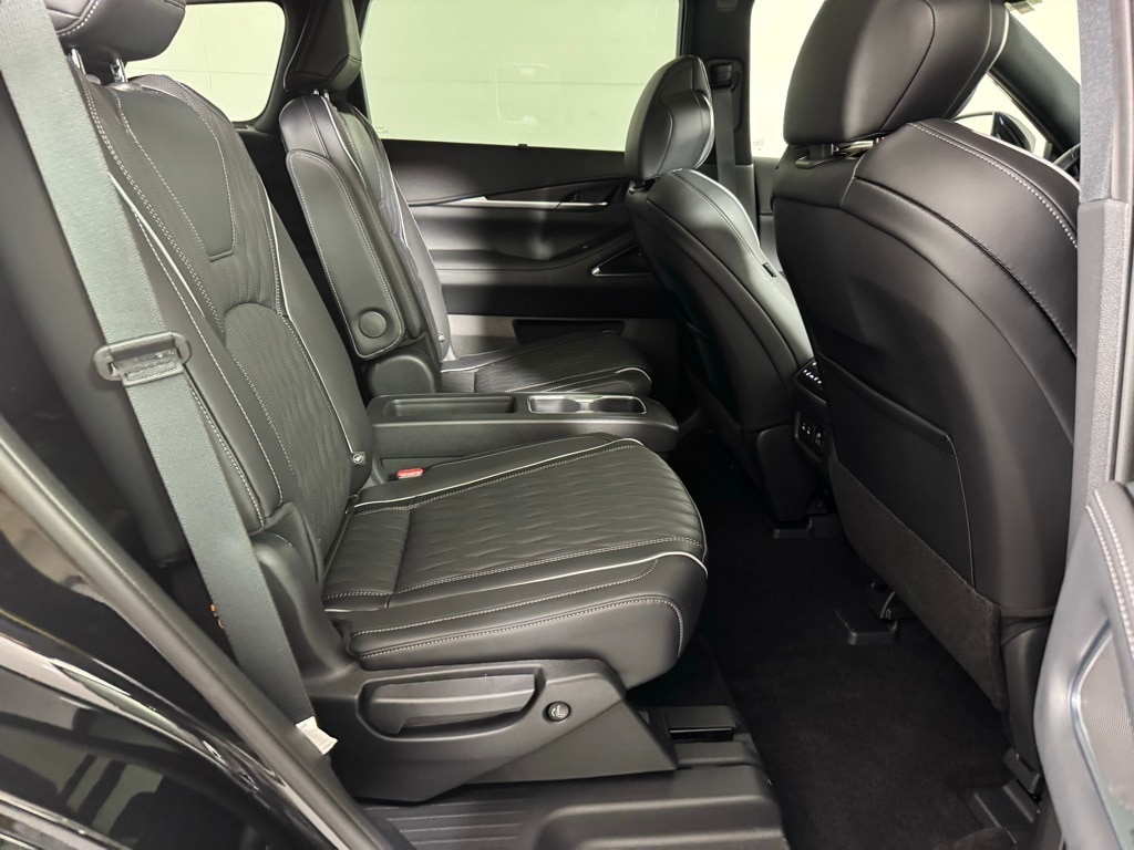 2026 INFINITI QX60 - Image 37