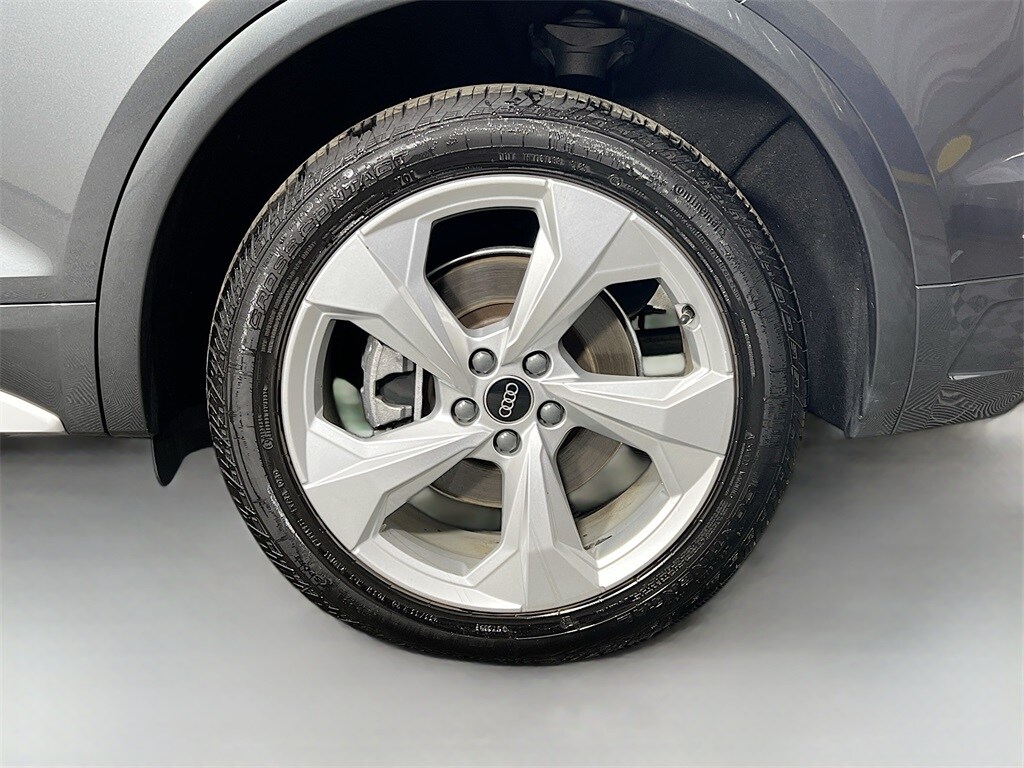 2022 AUDI Q5 - Image 33