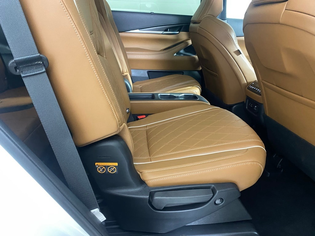 2025 INFINITI QX60 - Image 29