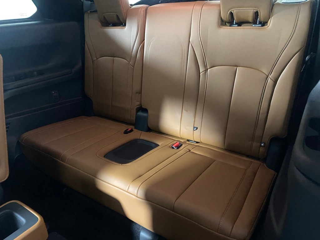 2025 INFINITI QX60 - Image 26