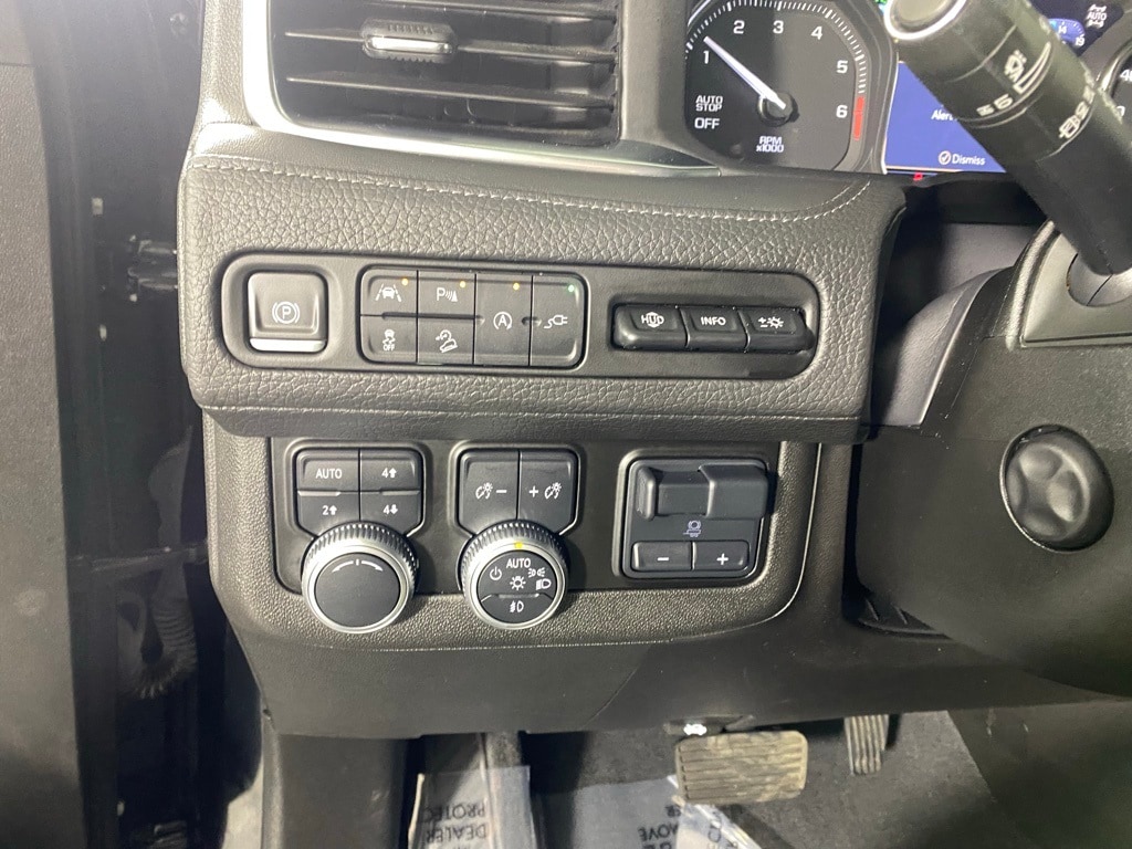 2021 GMC YUKON XL - Image 20