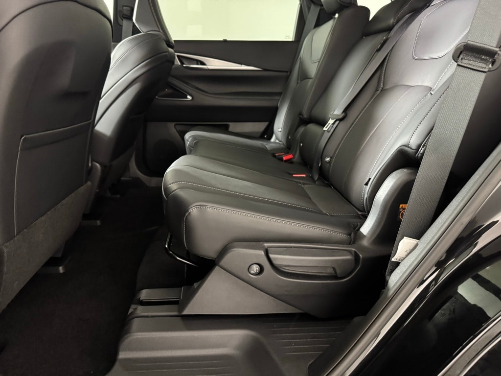 2026 INFINITI QX60 - Image 29