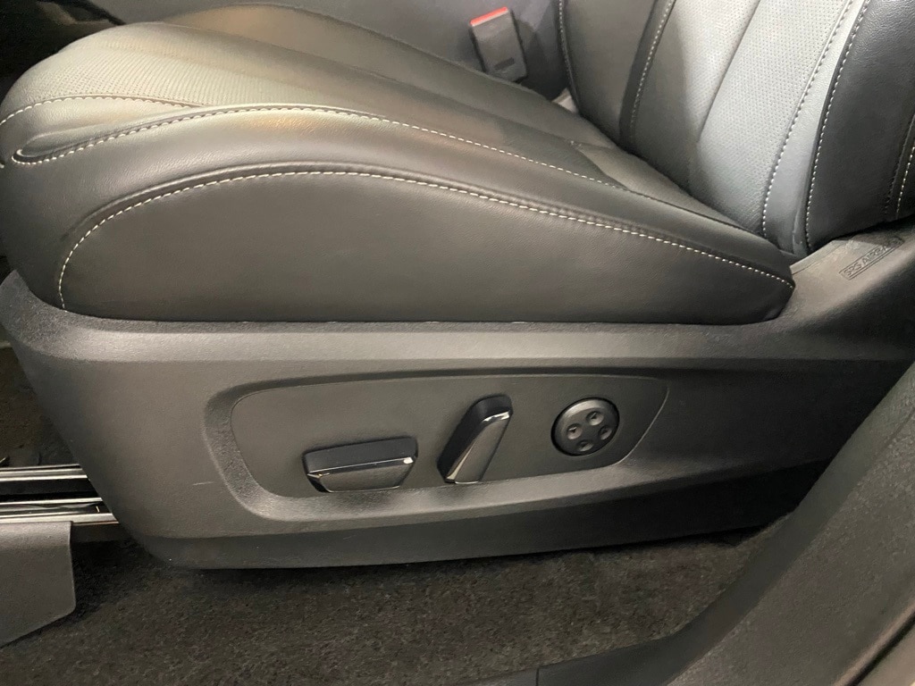 2025 INFINITI QX60 - Image 14