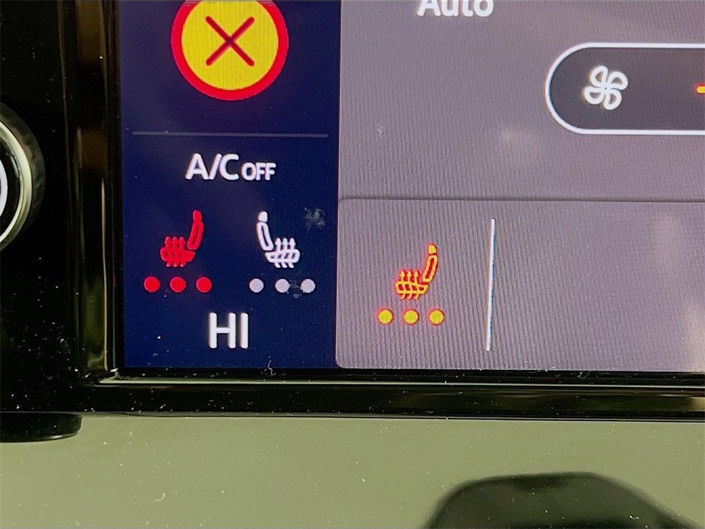 2024 VOLKSWAGEN GOLF GTI - Image 19