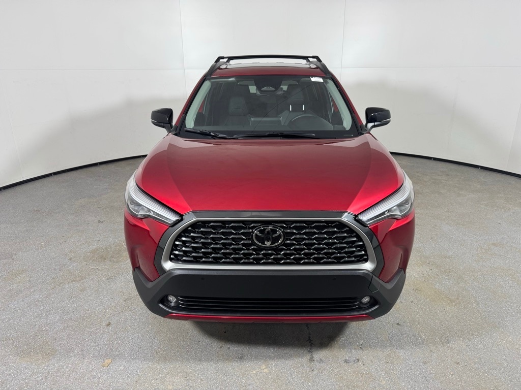 2025 TOYOTA COROLLA CROSS - Image 2