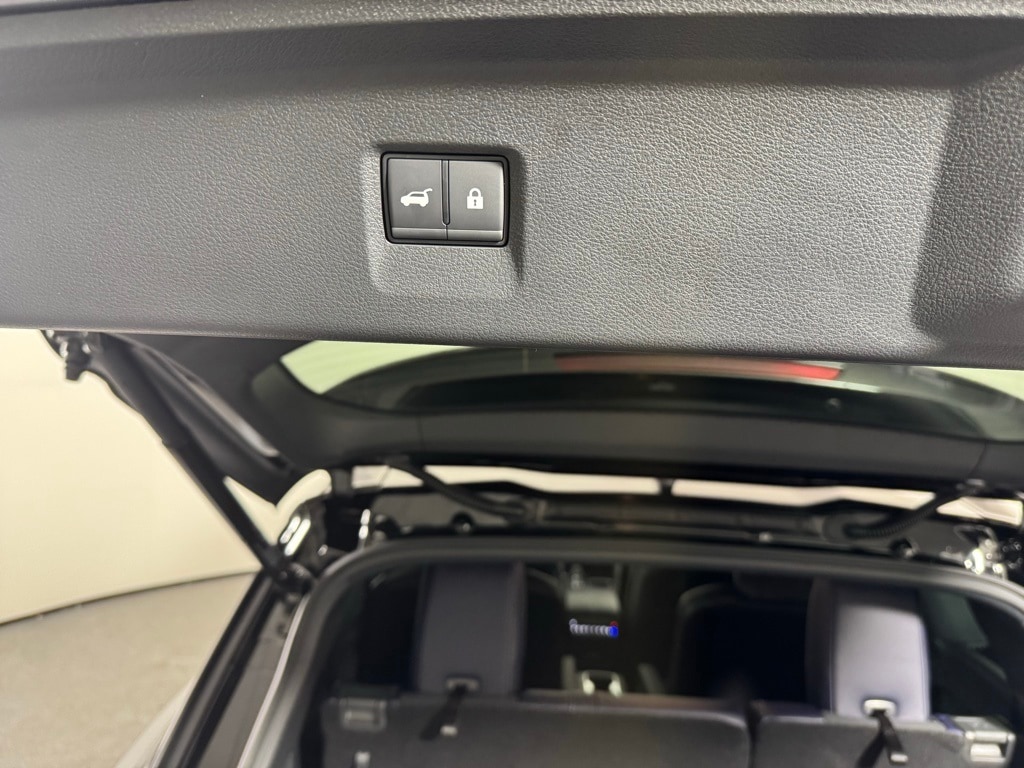 2026 INFINITI QX60 - Image 32