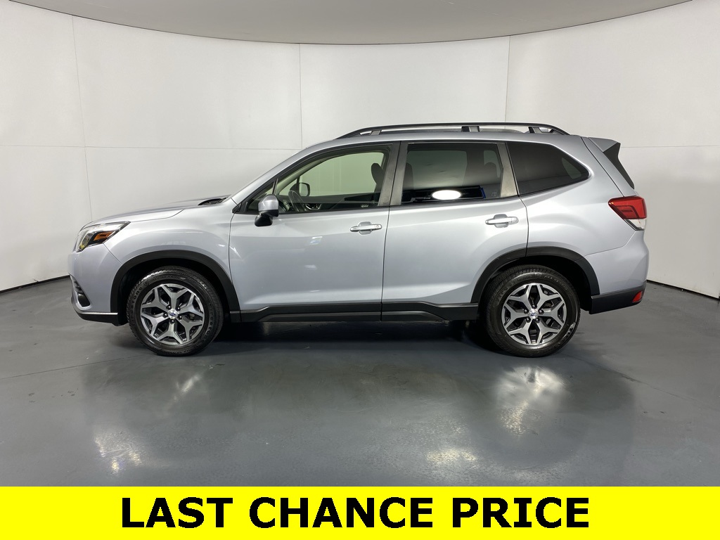 2022 SUBARU FORESTER - Image 2