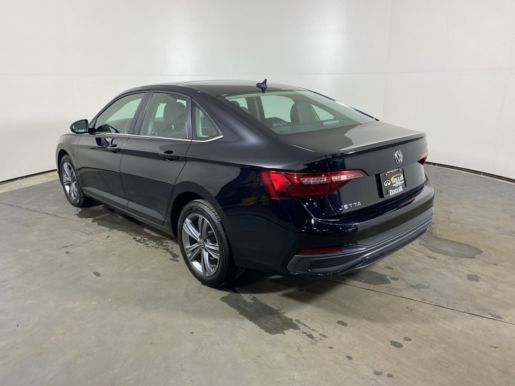 2024 VOLKSWAGEN JETTA - Image 3