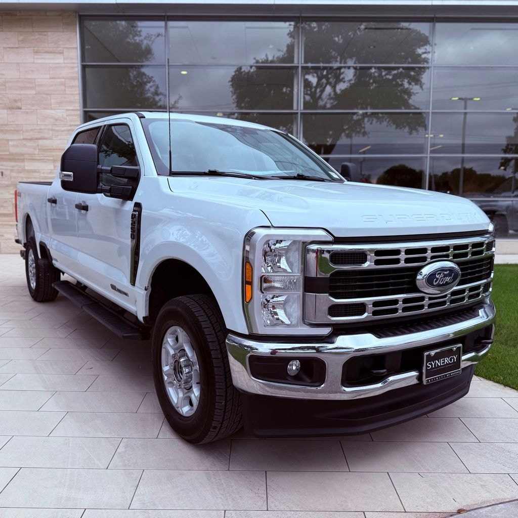 Used 2026 Ford F-250 XLT Truck Crew Cab