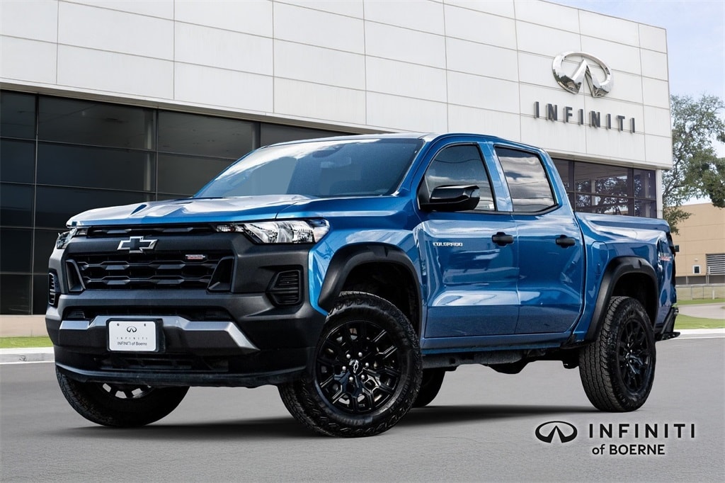 Used 2024 Chevrolet Colorado 4WD Trail Boss 4WD Crew Cab Trail Boss