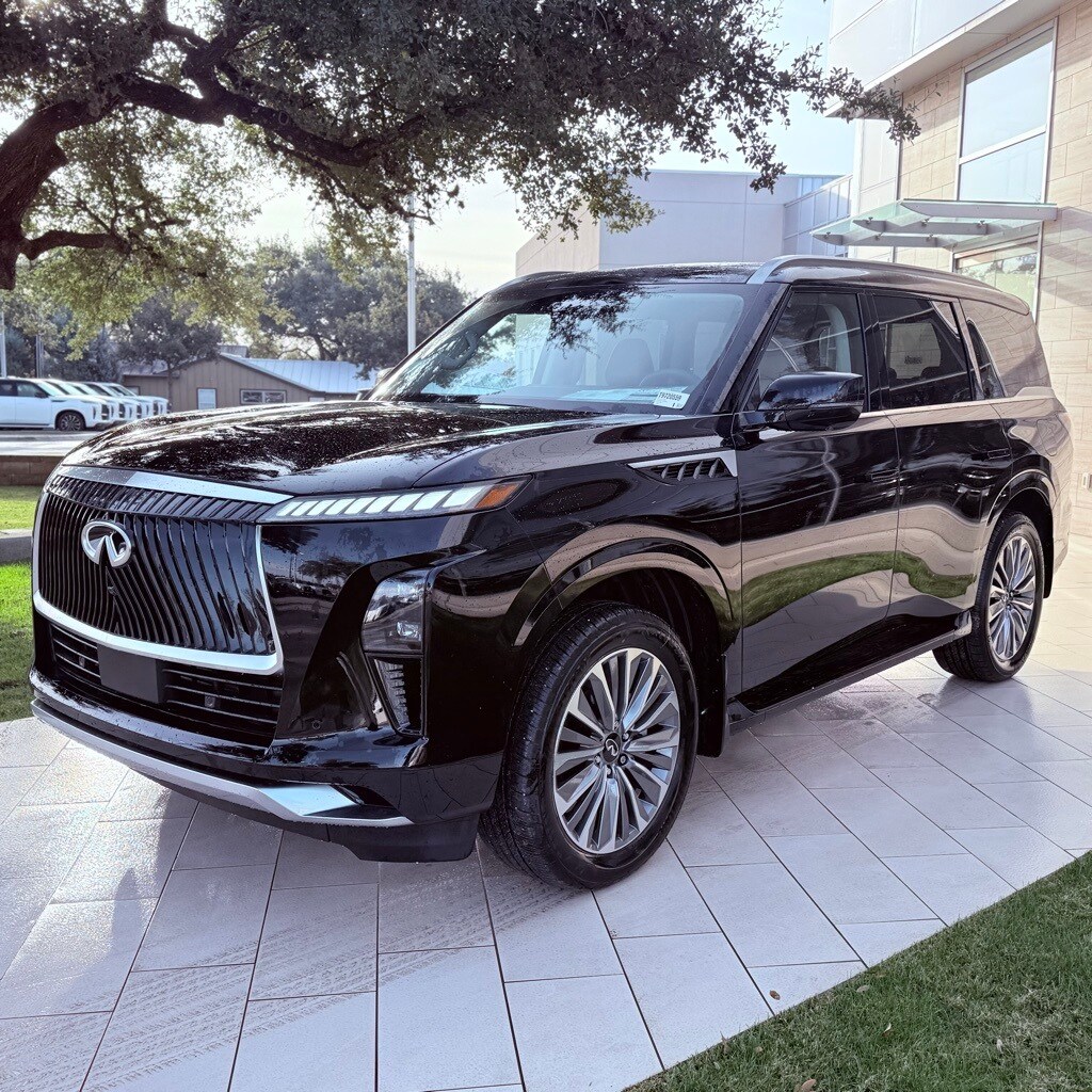 New 2026 INFINITI QX80 LUXE SUV
