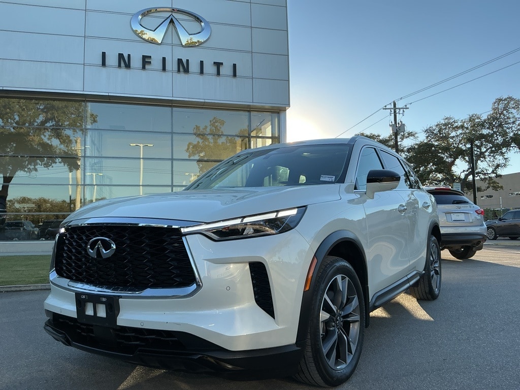 Certified 2024 INFINITI QX60 LUXE LUXE FWD