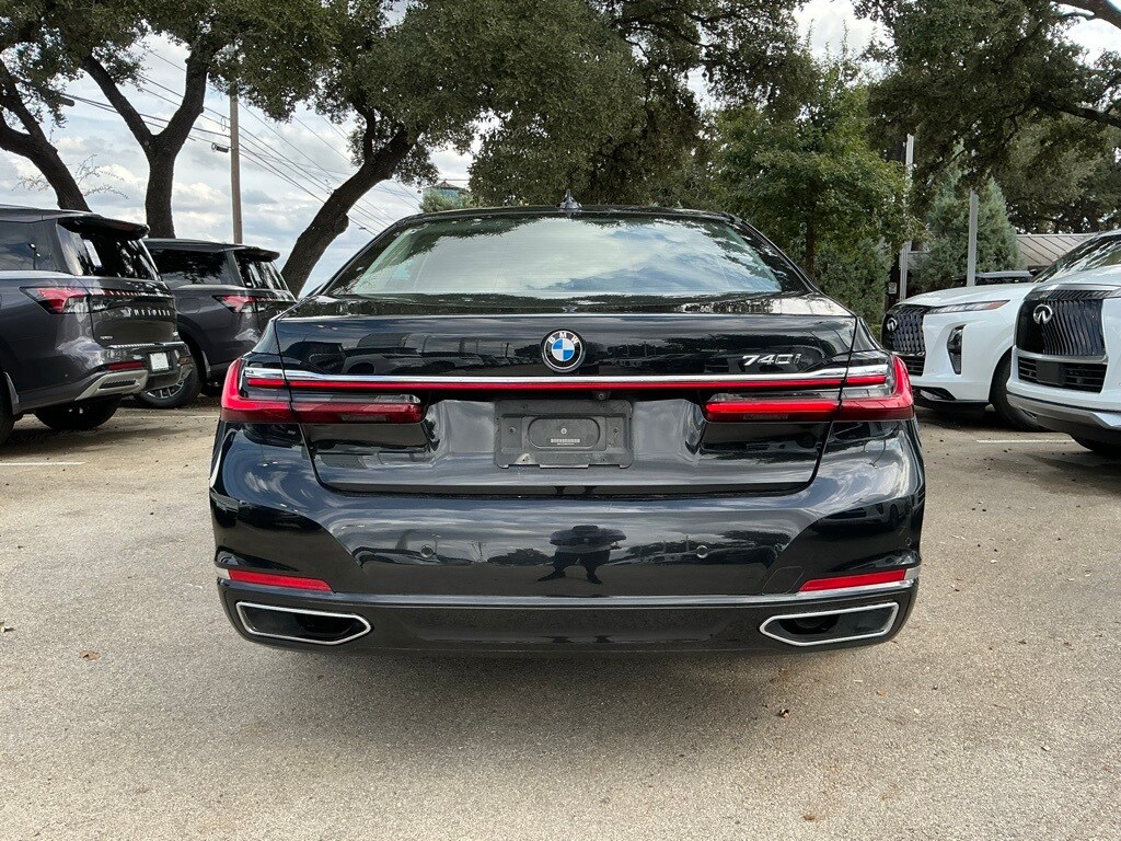 Used 2022 BMW 7 Series 740i Sedan