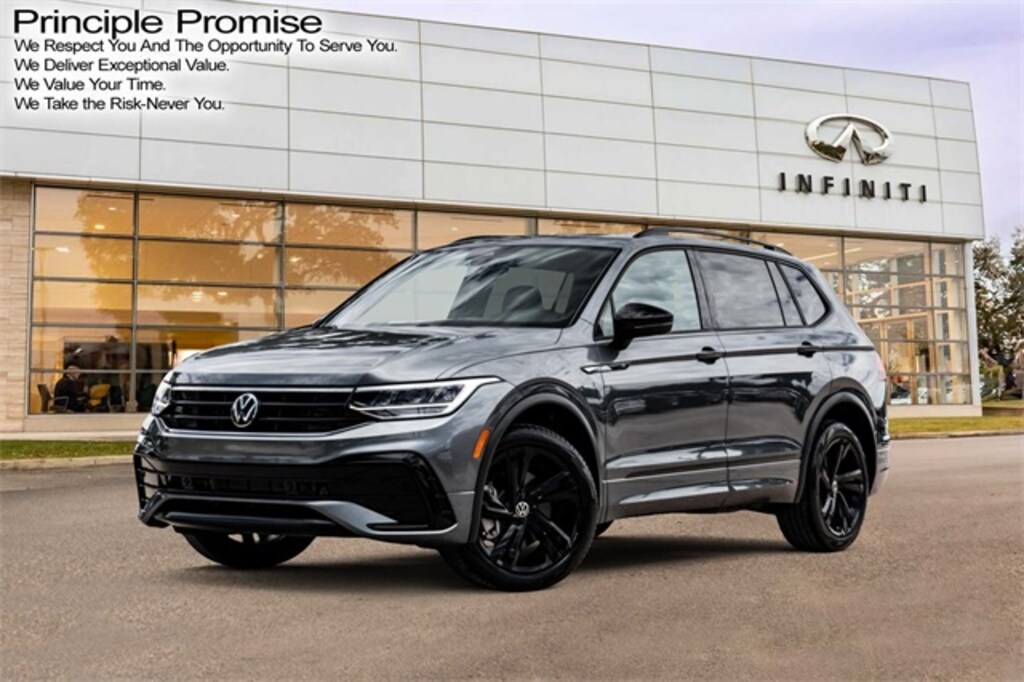 Used 2023 Volkswagen Tiguan SE R-Line Black 2.0T SE R-Line Black FWD