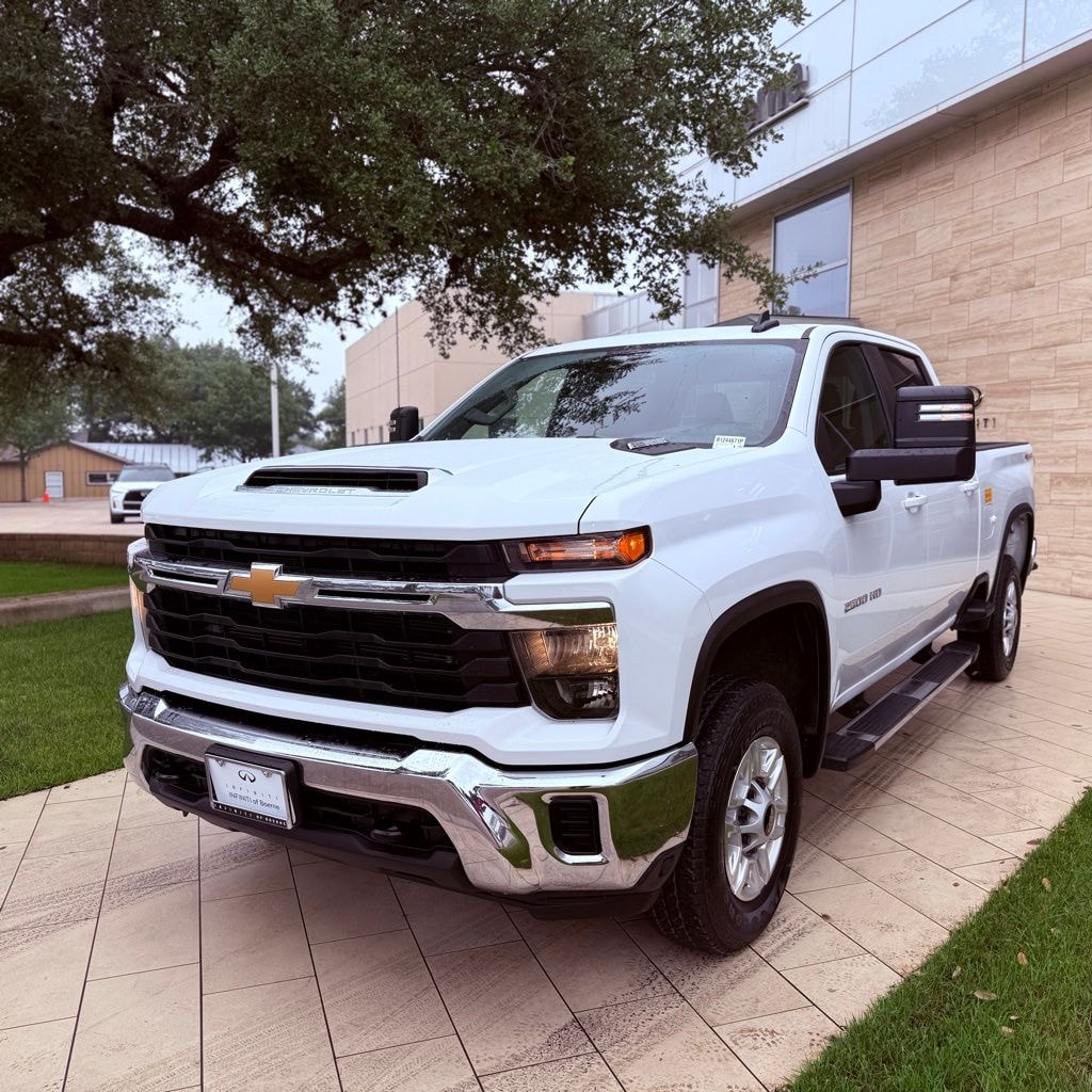 Used 2024 Chevrolet Silverado 2500 HD LT Truck Crew Cab
